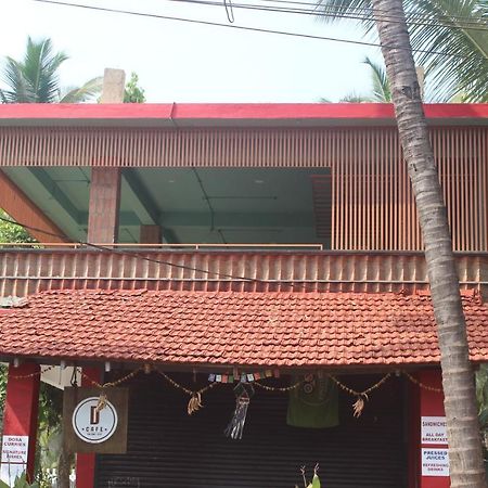 Seaprincess Guesthouse Anjuna Exteriör bild