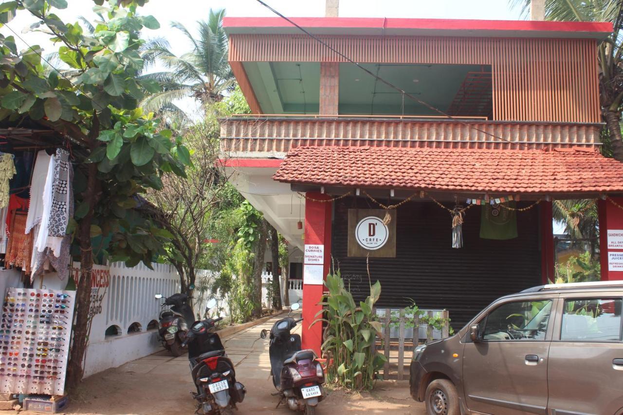 Seaprincess Guesthouse Anjuna Exteriör bild