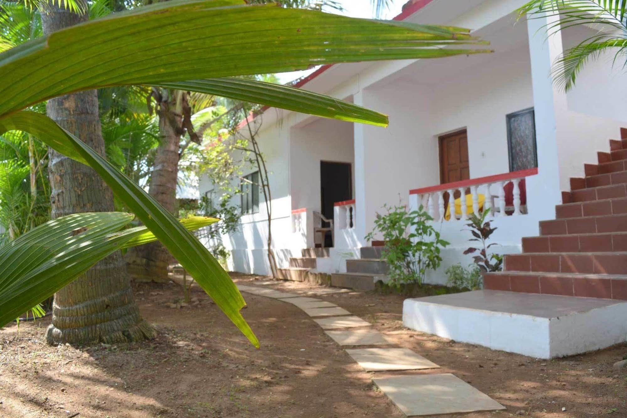 Seaprincess Guesthouse Anjuna Exteriör bild