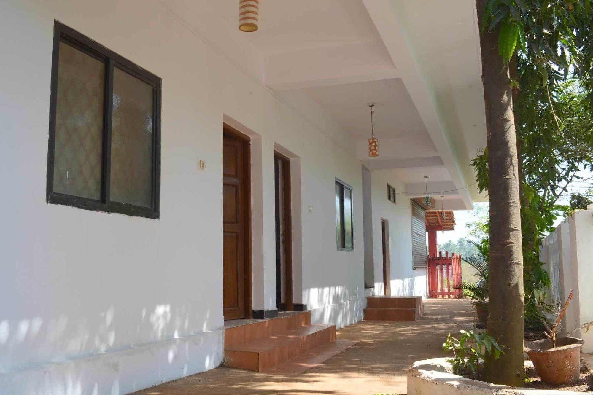 Seaprincess Guesthouse Anjuna Exteriör bild