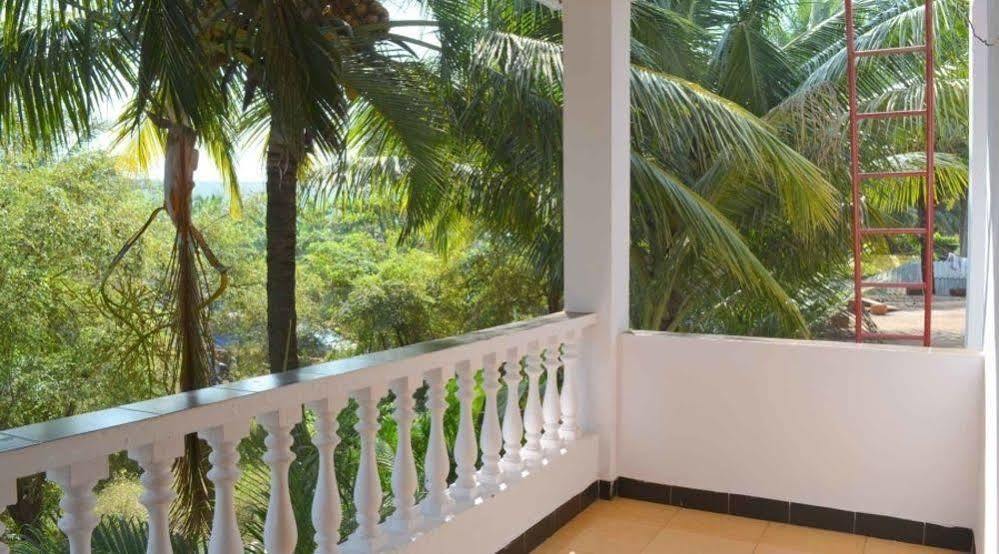 Seaprincess Guesthouse Anjuna Exteriör bild